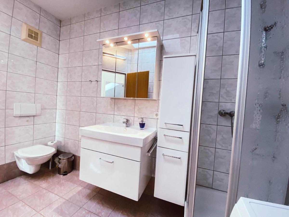 Karasek Mit Seeblick Apartmán *