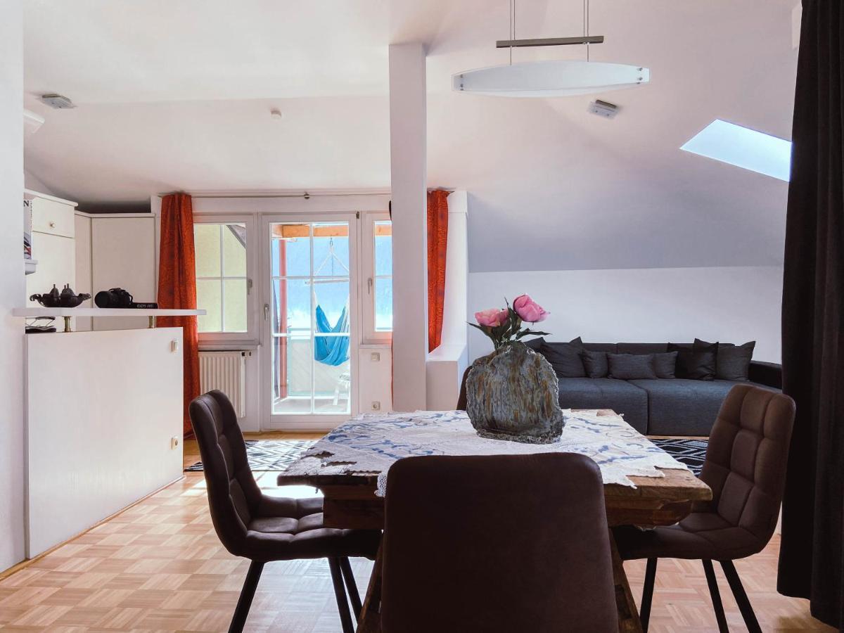 Apartment Karasek Mit Seeblick
