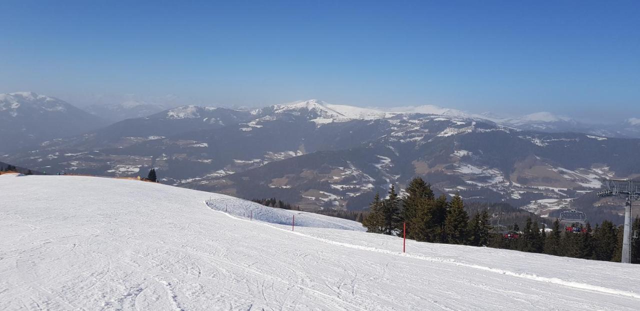 Apartment Karasek Mit Seeblick Sattendorf