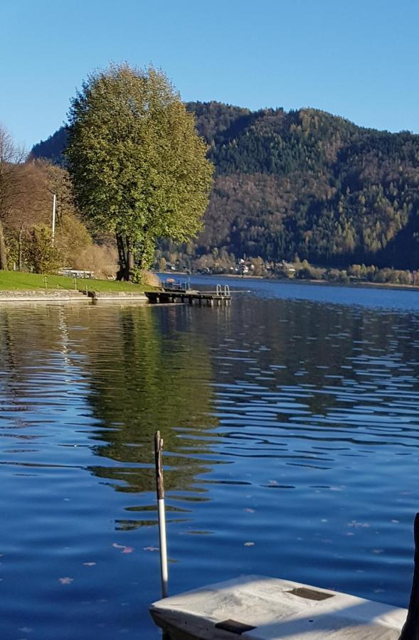 Karasek Mit Seeblick Apartmán Sattendorf